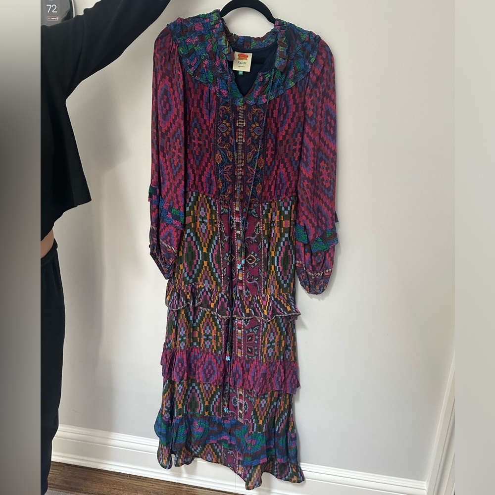 Maxi farm rio rustic dress with tie. Never worn in perfect condition. Size XS